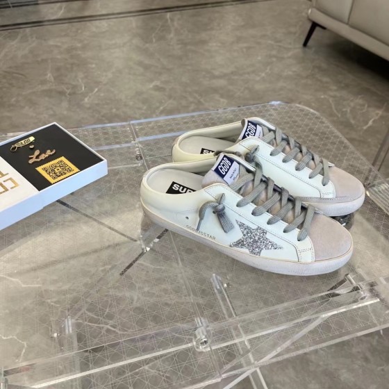 Super-Star Sabot Golden Goose Deluxe Brand 2025 SNERKERS Silver Stars